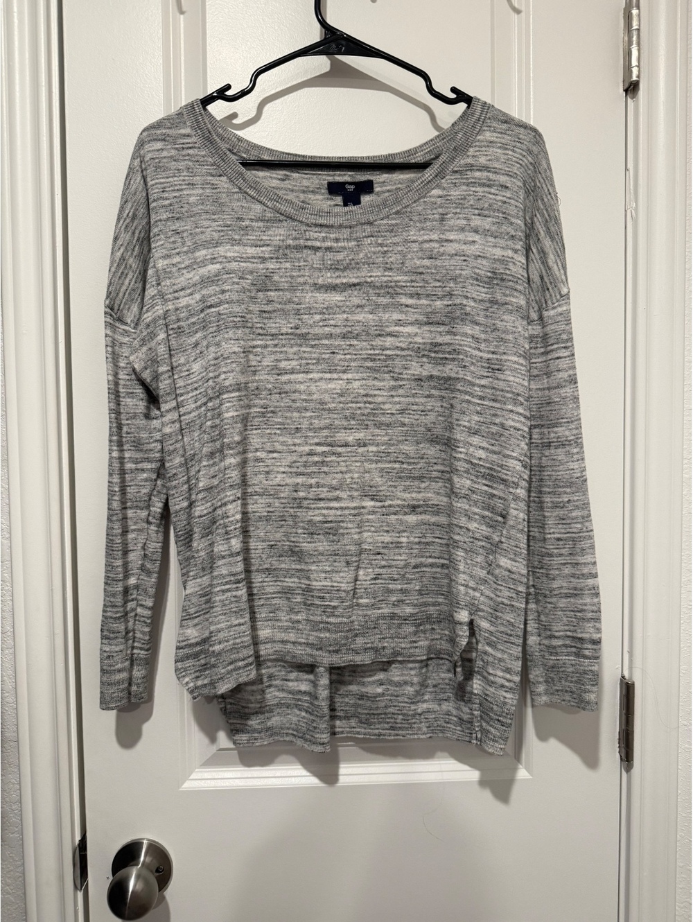Gap Women's Light Gray Long Sleeve Sweater Size Large